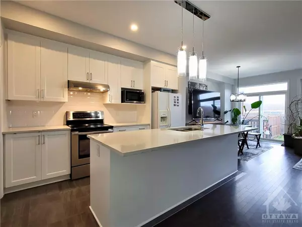 Orleans, ON K4A 5K1,899 ANTONIO FARLEY ST