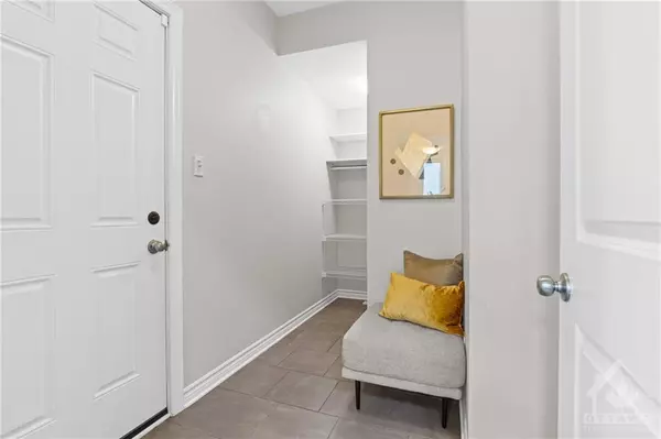 Ottawa, ON K2J 5V3,506 EGRET WAY