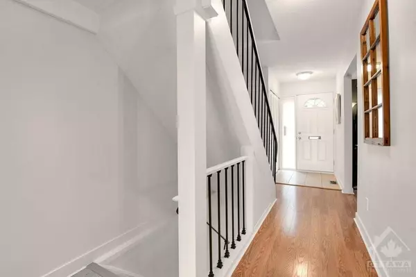 Ottawa, ON K1J 8M8,2111 MONTREAL RD #148