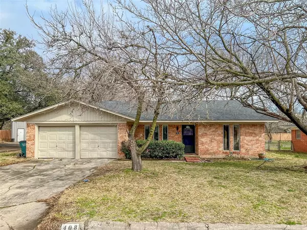 408 Hillside Drive, Gainesville, TX 76240