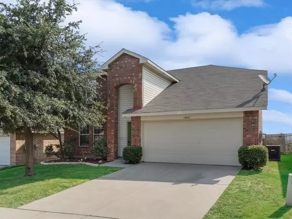 14040 San Christoval Pass, Fort Worth, TX 76052