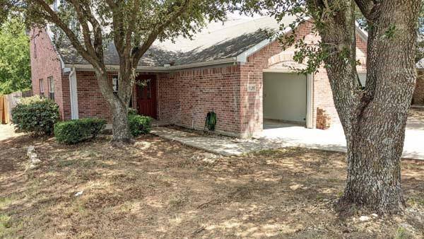 Midlothian, TX 76065,920 W Sierra Vista Court