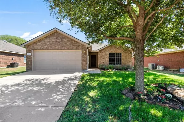 3504 Northpointe Drive,  Denton,  TX 76207