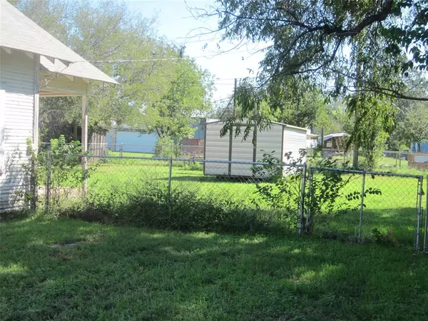 Baird, TX 79504,325 WALNUT Street