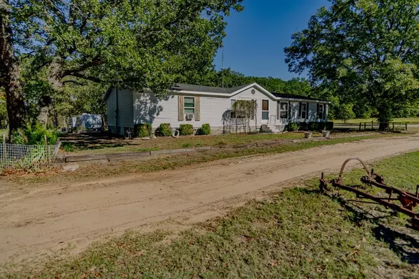 Quinlan, TX 75474,21372 County Road 331