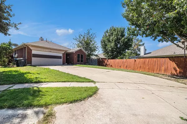 4128 Chelan Court, Fort Worth, TX 76244