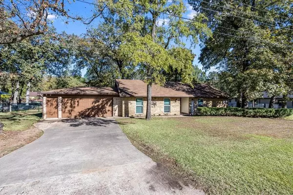 212 Channelview Drive, Trinidad, TX 75163