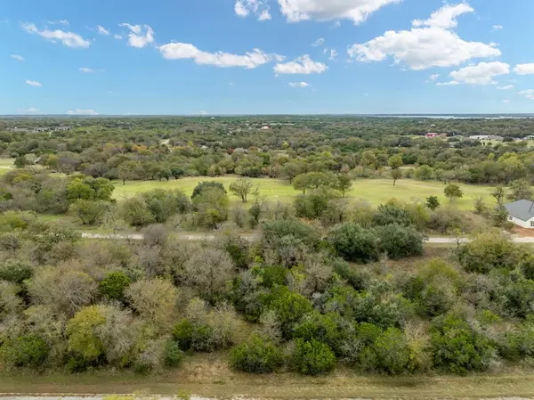 39131 Royalwood Lane, Whitney, TX 76692