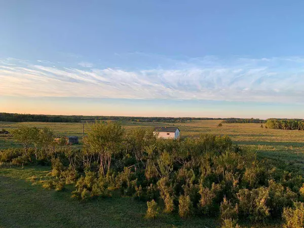 Rural Rocky View County, AB T4C 2Z3,261028 Lochend RD