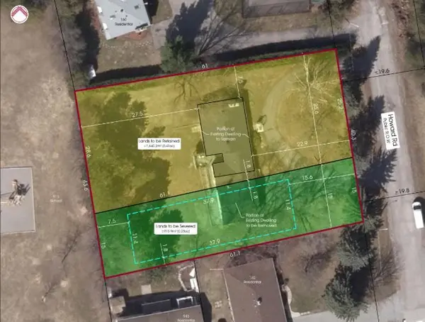 142 Howard RD, Newmarket, ON L3Y 3G7