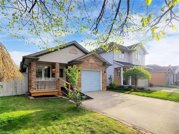 1 JENNIFER CRES, St. Catharines, ON L2M 7Y9