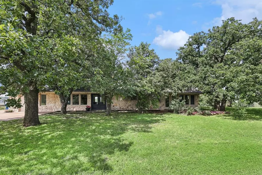 581 Jernigan Road, Copper Canyon, TX 75077