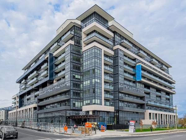 395 Dundas ST W #815, Oakville, ON L6M 5R8