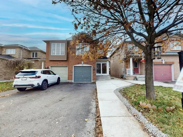 62 Lonestar CRES, Brampton, ON L7A 2G7