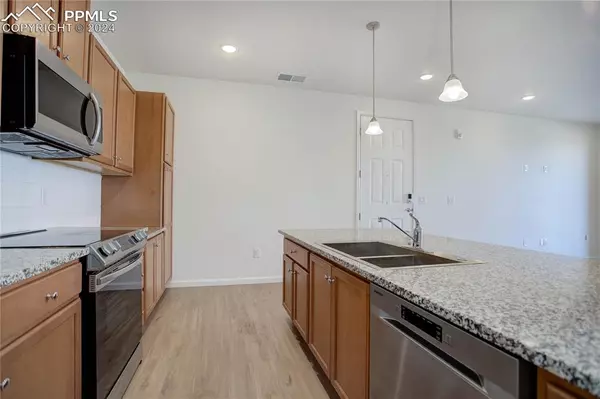 Colorado Springs, CO 80920,3865 Presidio PT #101