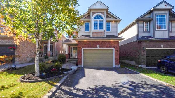 28 Benjamin CRES, Orangeville, ON L9W 5J2