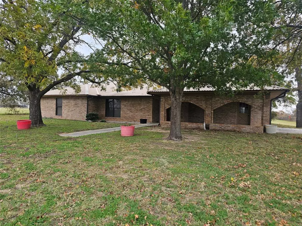 Cross Plains, TX 76443,724 Foster Bond Street