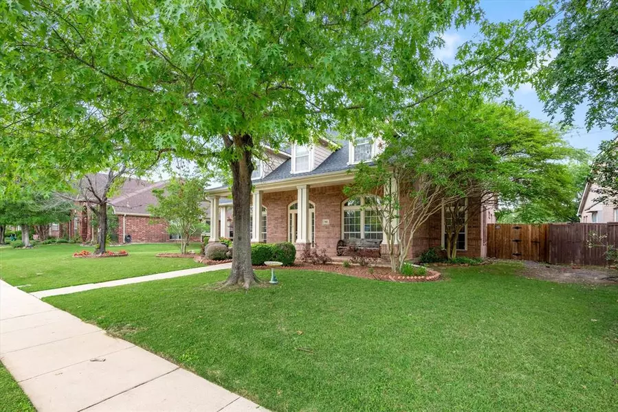 960 Hidden Hollow Court, Coppell, TX 75019