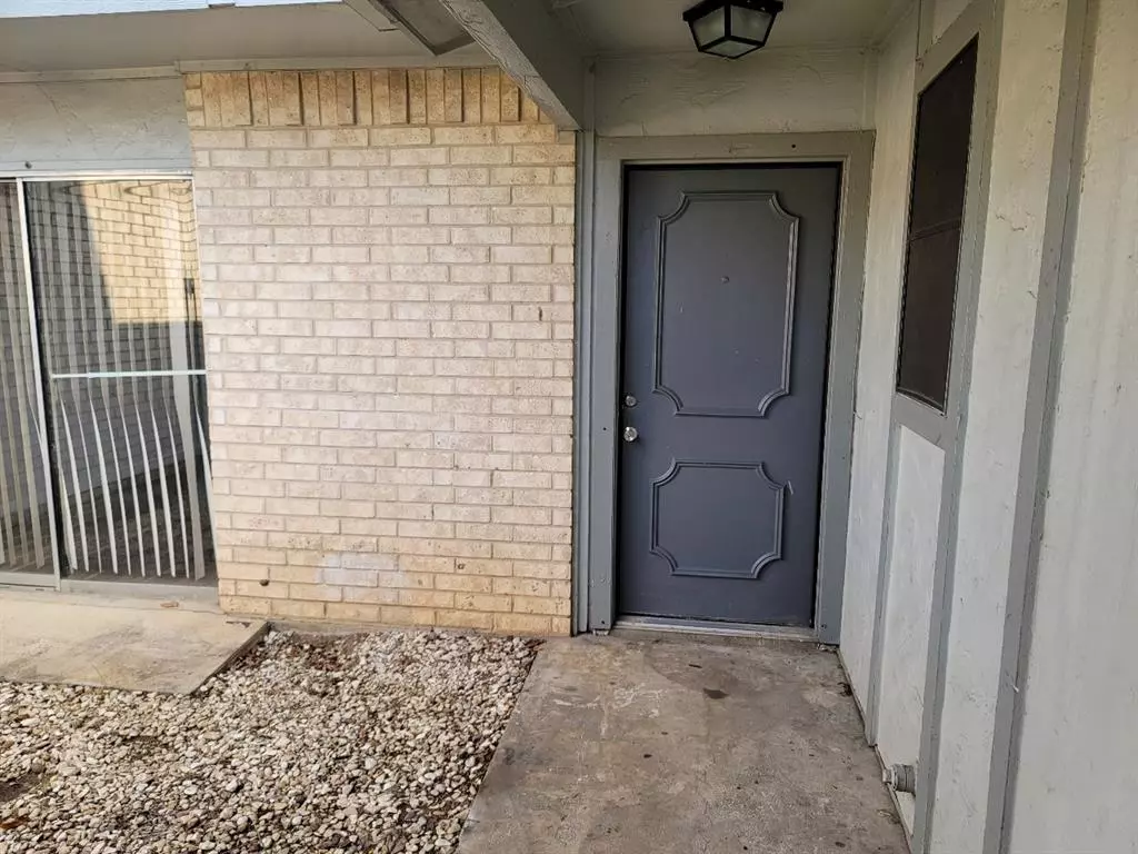 Arlington, TX 76013,531 Norwood Circle E #531