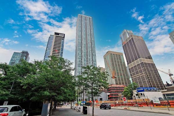 1 Yorkville AVE #2902, Toronto C02, ON M4W 0B1