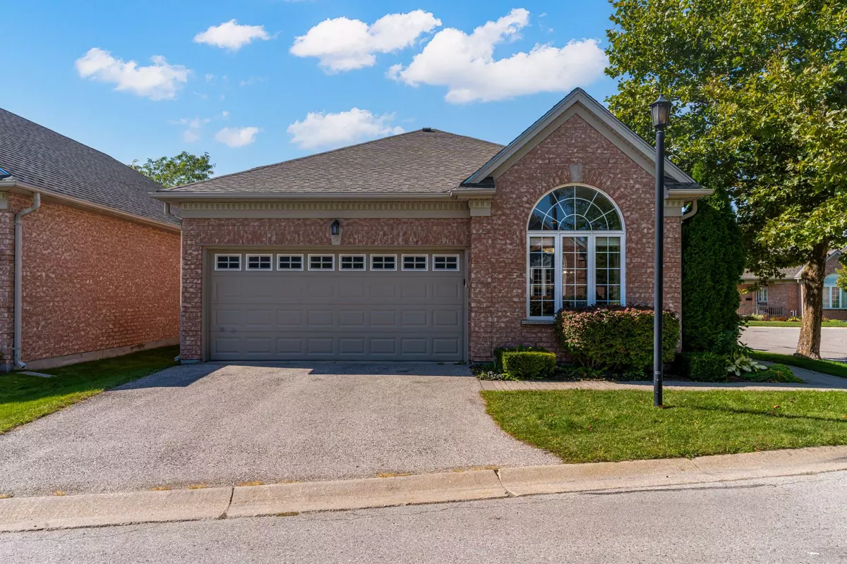 London, ON N6M 1K9,2025 Meadowgate BLVD #145