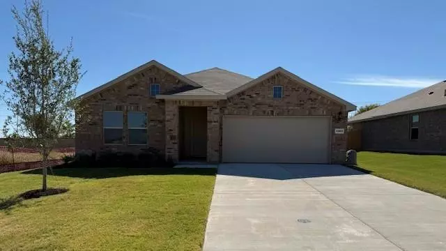 13493 GUNSMOKE Lane, Cresson, TX 76035