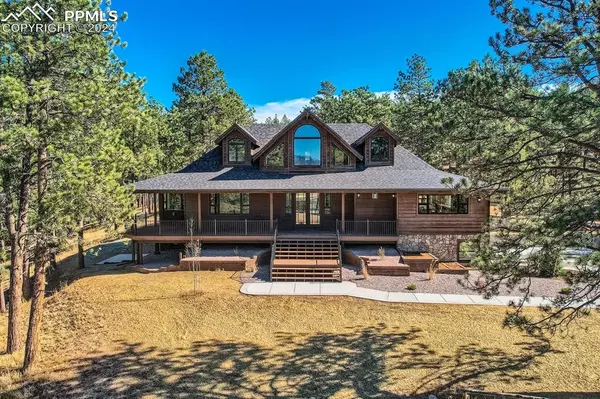 584 Pikes Peak DR, Florissant, CO 80816