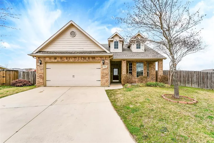 1236 Rosewood Court, Crowley, TX 76036