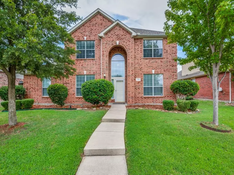 1726 Clear Springs Drive, Allen, TX 75002