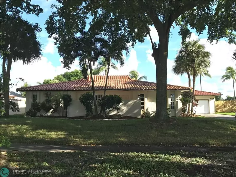 7101 SW 11th St, Plantation, FL 33317