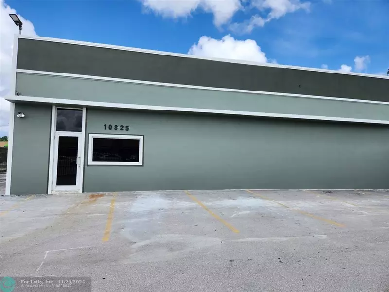 10325 NW 7th Ave, Miami, FL 33150