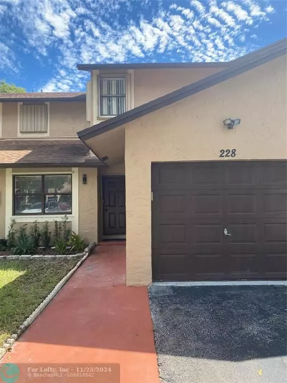 Sunrise, FL 33326,228 Lakeside Cir  #228