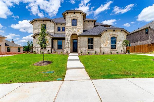 5221 Rutherford Drive, Midlothian, TX 76065