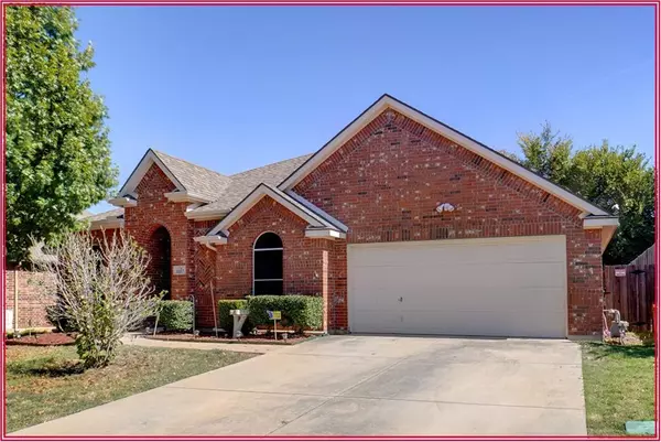 Burleson, TX 76028,1117 Hidden Lake Drive