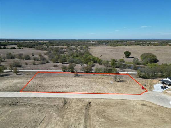 230 Red Bird Lane, Bells, TX 75414