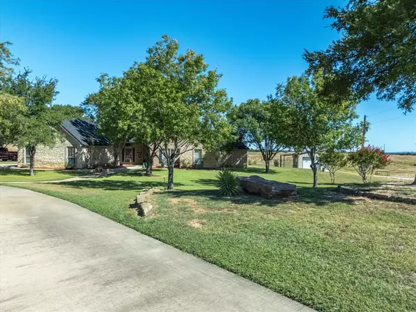 5376 US Highway 380, Bridgeport, TX 76426