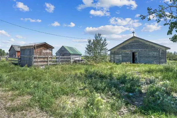 Rural Wheatland County, AB T0J 0S0,203044A Highway 1