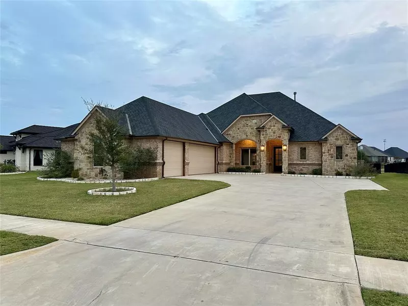 6341 Weatherby Road, Granbury, TX 76049