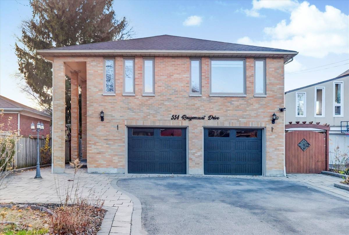 Pickering, ON L1W 2C2,554 Rougemount DR