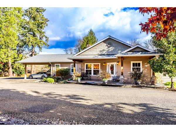 417 ELGAROSE RD, Roseburg, OR 97471