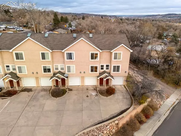 Colorado Springs, CO 80907,814 Mesa Valley RD