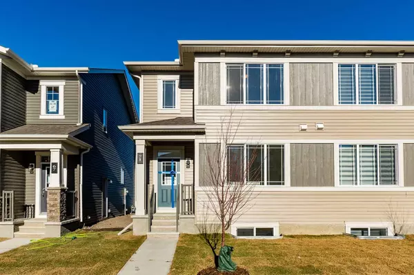 Calgary, AB T4B 3P5,71 CARRINGFORD RD NW