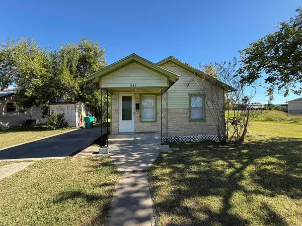 545 N Rife St, Aransas Pass, TX 78336