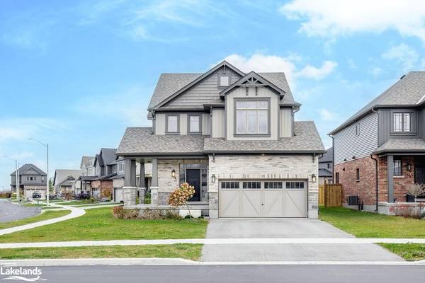 111 PLEWES DR, Collingwood, ON L9Y 3B7