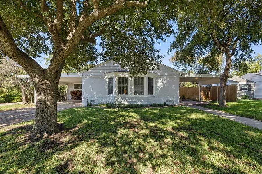 6408 Greenway Road, Fort Worth, TX 76116