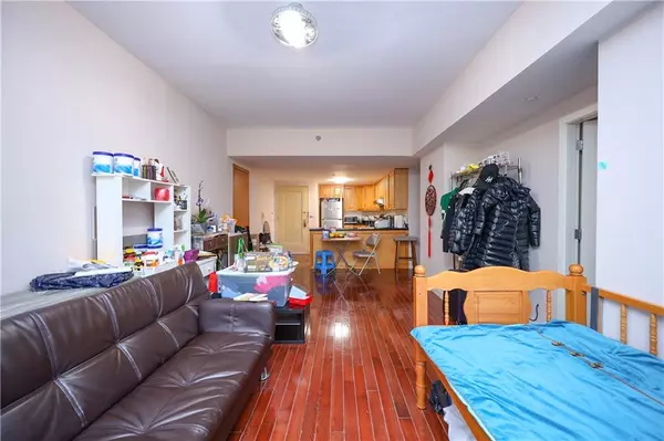 Flushing, NY 11355,133-38 Sanford AVE #9D