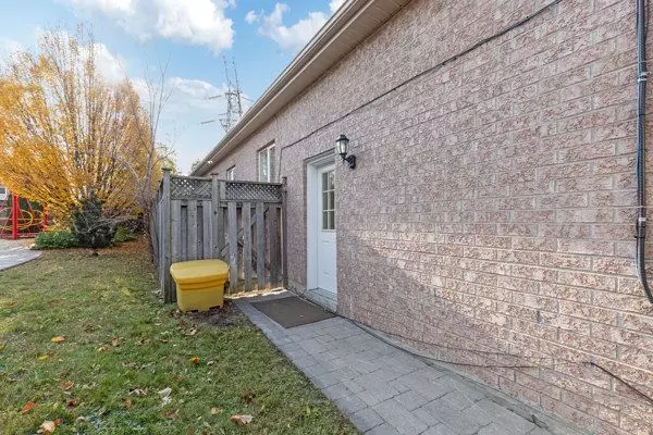 Vaughan, ON L4L 3J6,47 Timber LN #BSMT