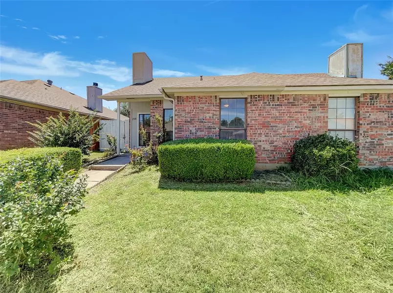 2508 Summer Place Drive, Arlington, TX 76014