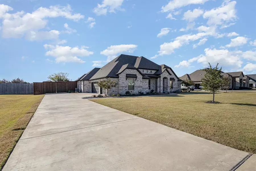 3850 Underwood Lane, Midlothian, TX 76065