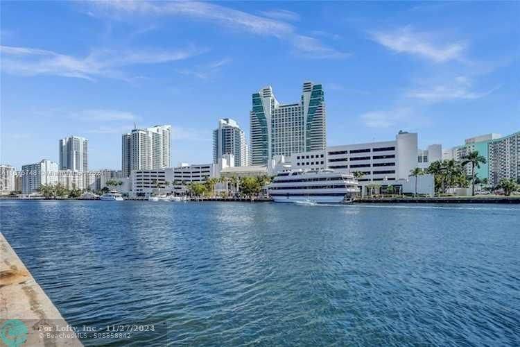 200 Leslie Dr  #323, Hallandale Beach, FL 33009